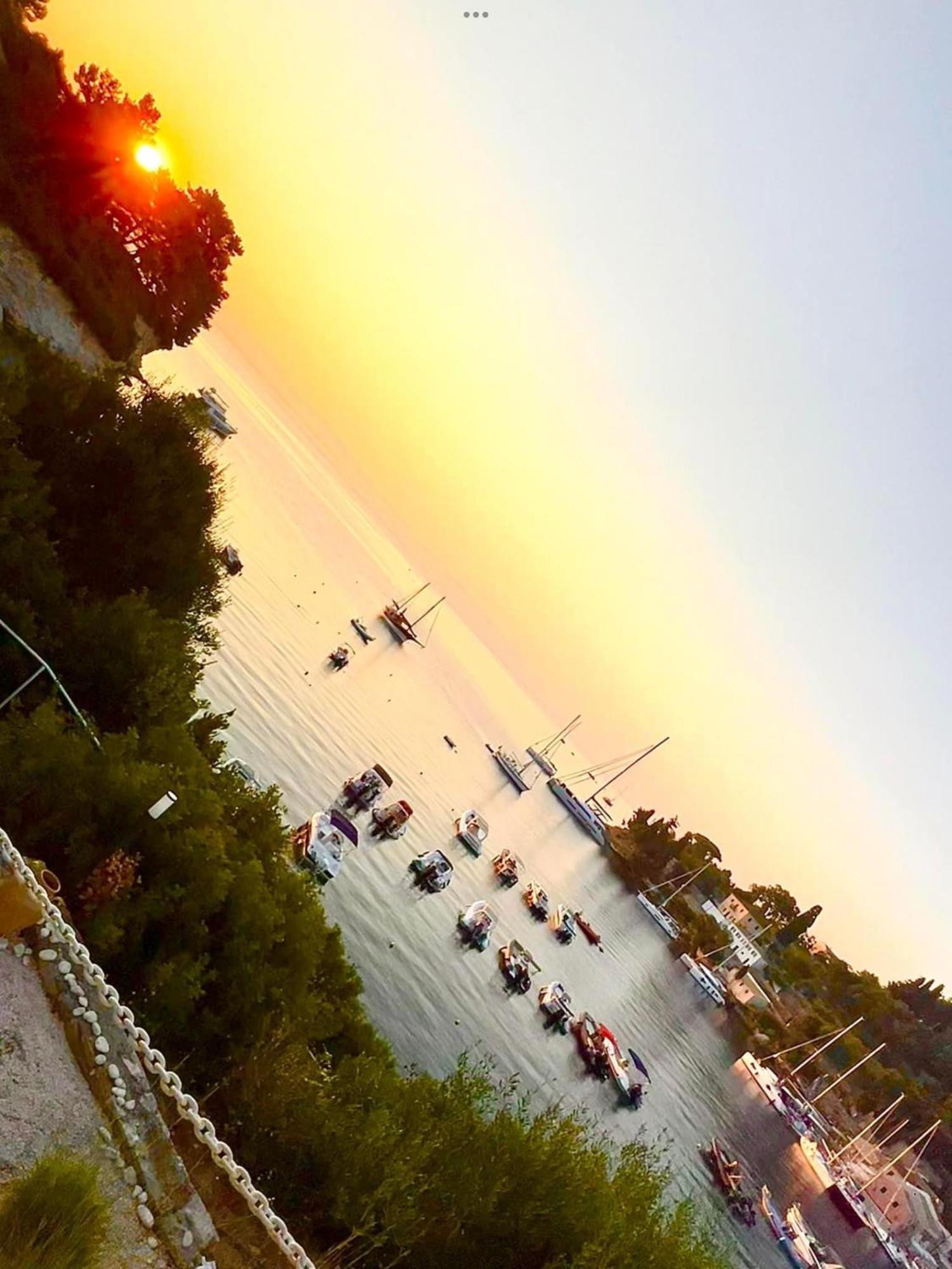 Aronis Spyros Panoramic Seaview Apartments Longós 外观 照片