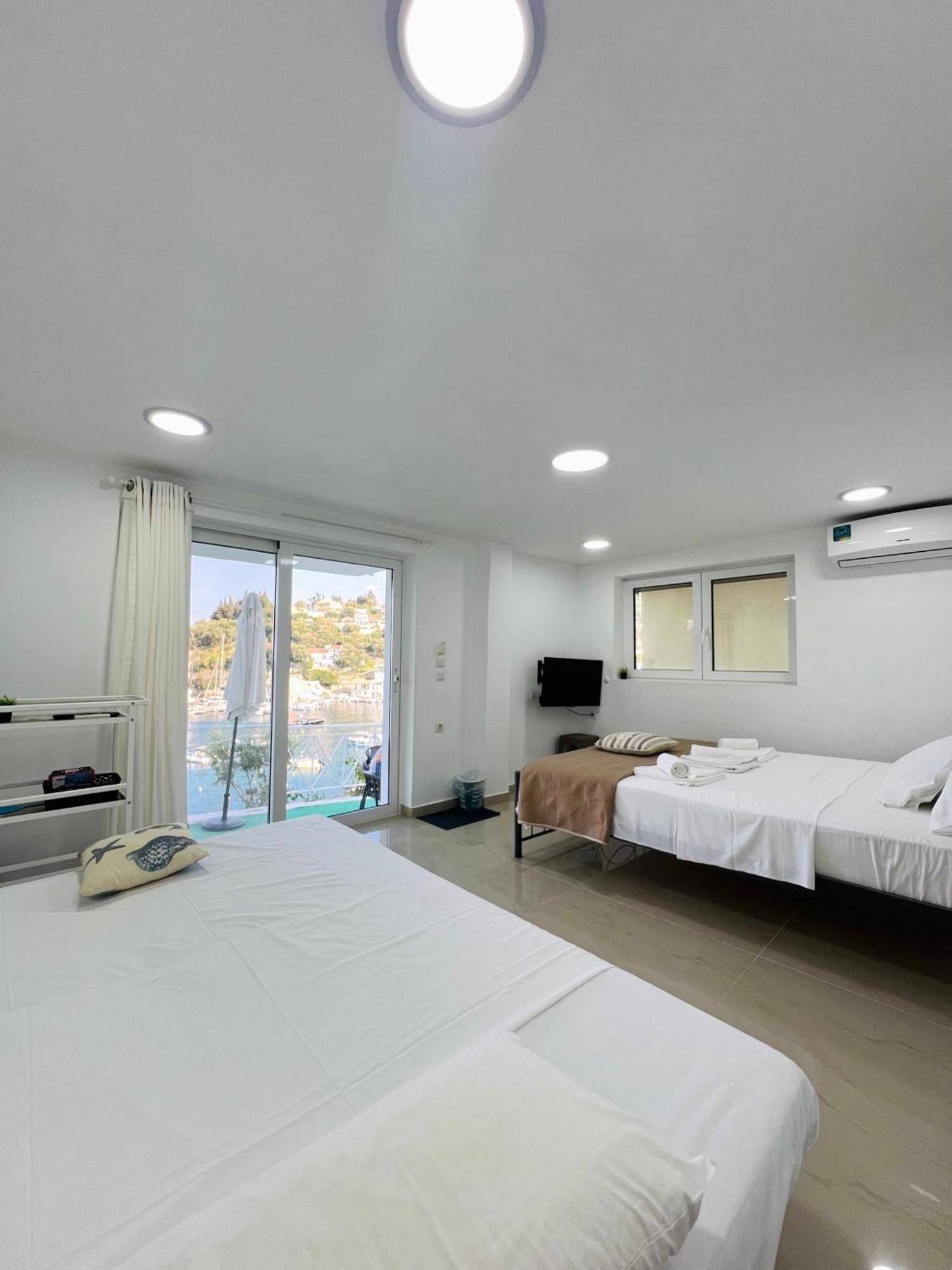 Aronis Spyros Panoramic Seaview Apartments Longós 客房 照片